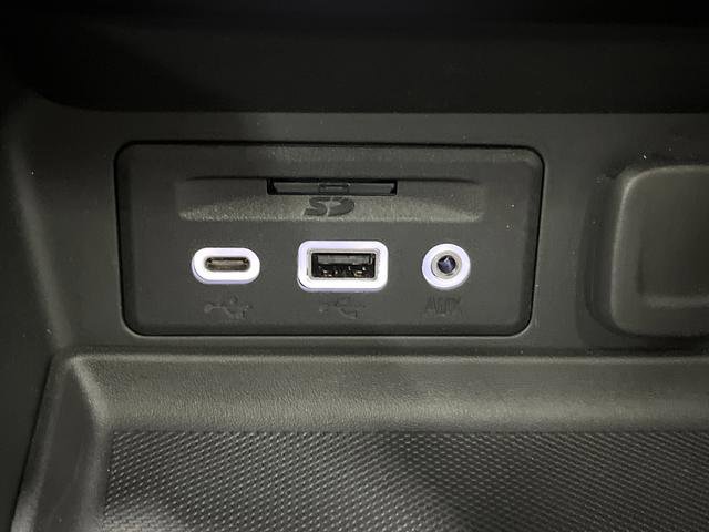 Used 2024 GMC Terrain Denali w/ Denali Premium Package image 25