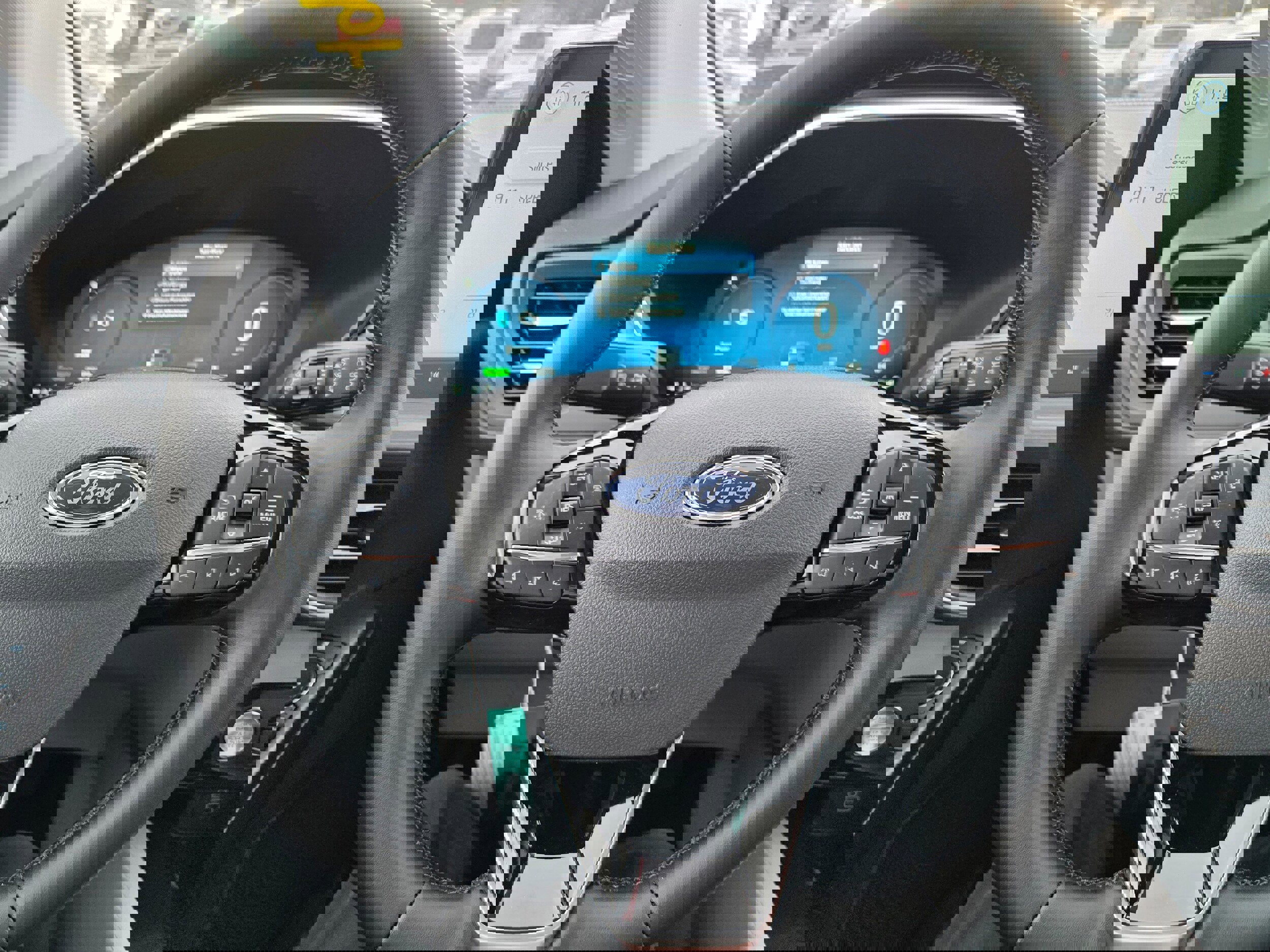 New 2026 Ford Escape SE w/ PHEV Premium Package image 21