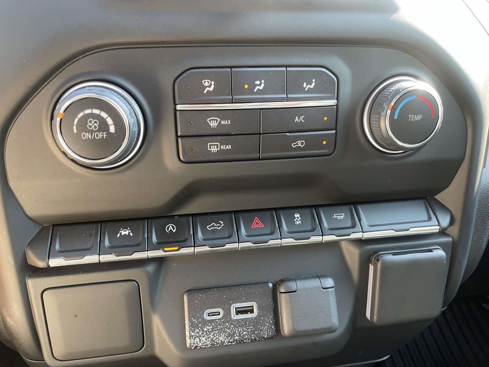 Used 2024 Chevrolet Silverado 1500 Custom RWD image 25