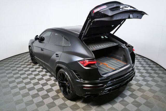 Used 2024 Lamborghini Urus S AWD/4WD image 15
