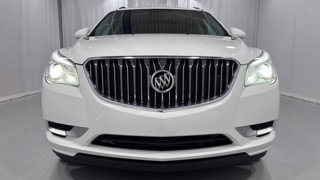 Used 2017 Buick Enclave Premium AWD/4WD image 2