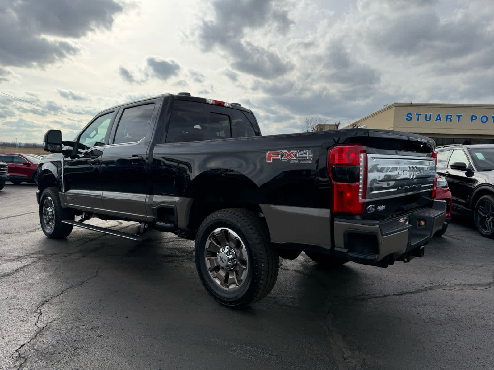 New 2026 Ford F350 King Ranch w/ FX4 Off-Road Package image 27