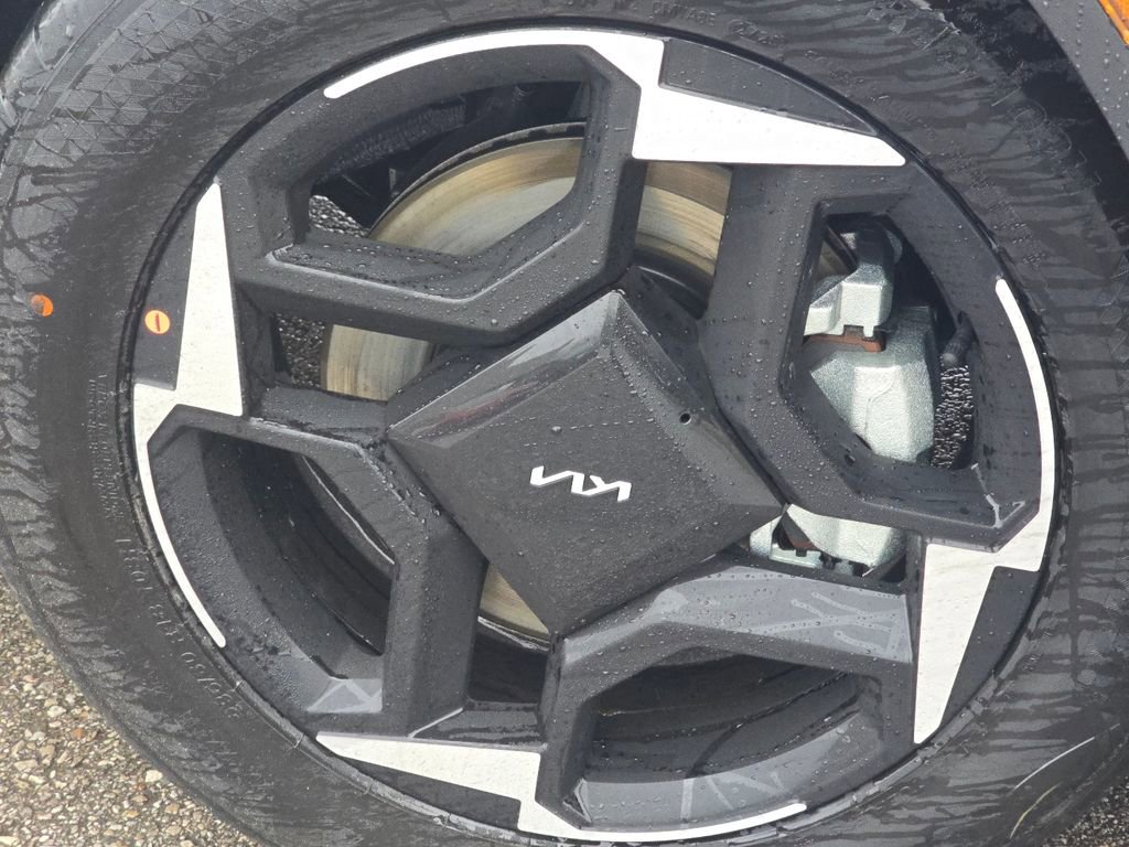 New 2026 Kia Sportage EX image 9