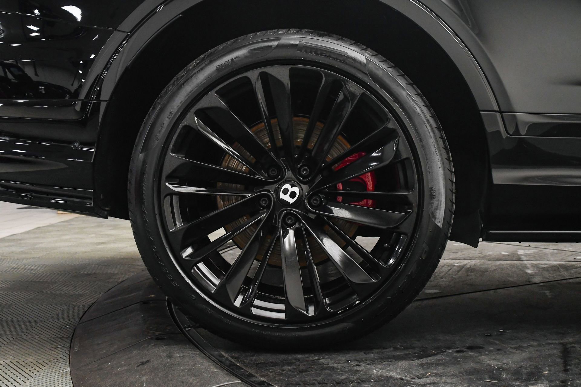 Certified 2021 Bentley Bentayga Speed image 33