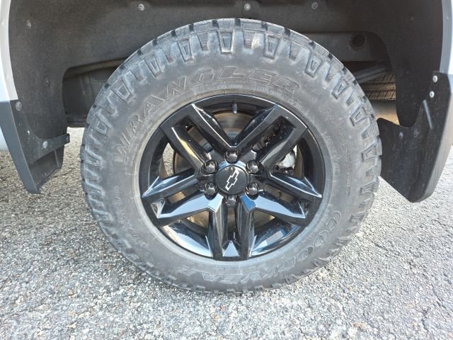 Used 2022 Chevrolet Silverado 1500 Custom Trail Boss w/ LPO, Dark Essentials Package image 69