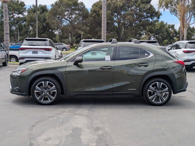 Used 2020 Lexus UX 250h w/ Accessory Package AWD/4WD image 8