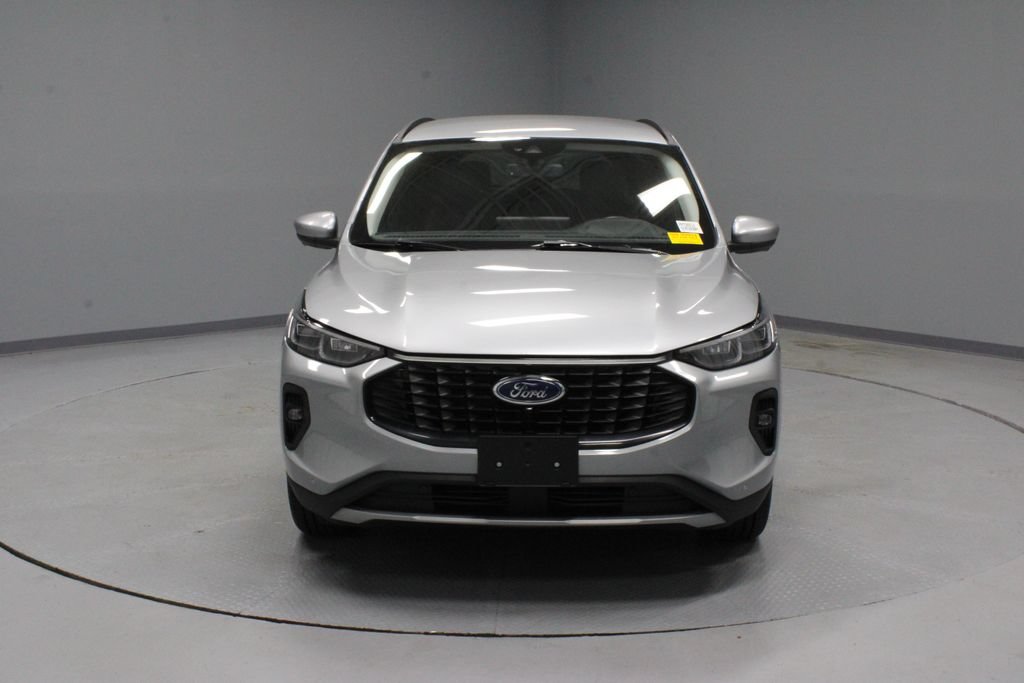 Certified 2024 Ford Escape Platinum AWD/4WD image 6