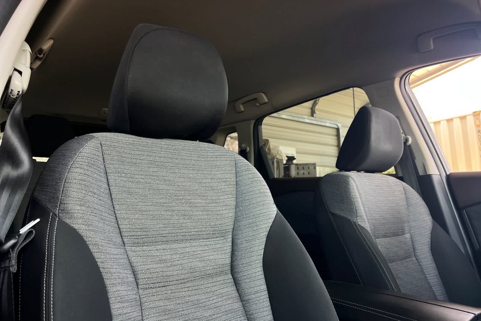 Used 2021 Nissan Rogue SV FWD image 18