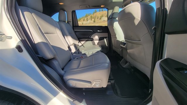 Used 2019 Toyota Highlander Limited AWD image 50