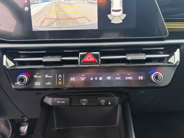 Certified 2023 Kia Niro EX image 27