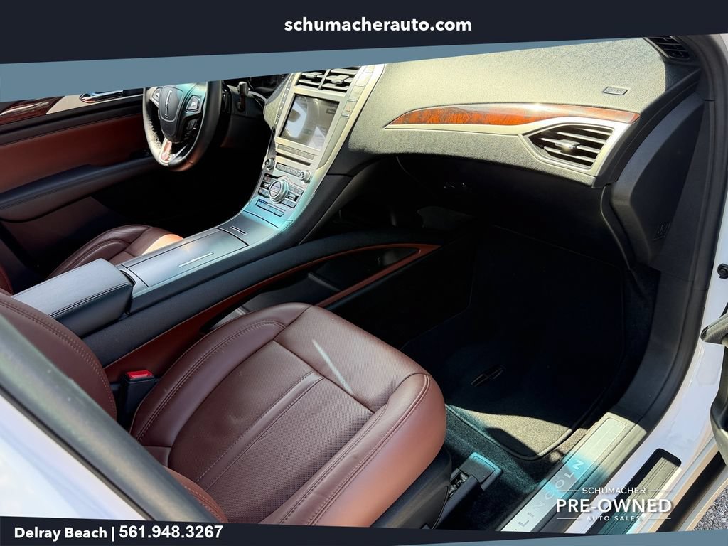 Used 2017 Lincoln MKZ Reserve FWD image 16