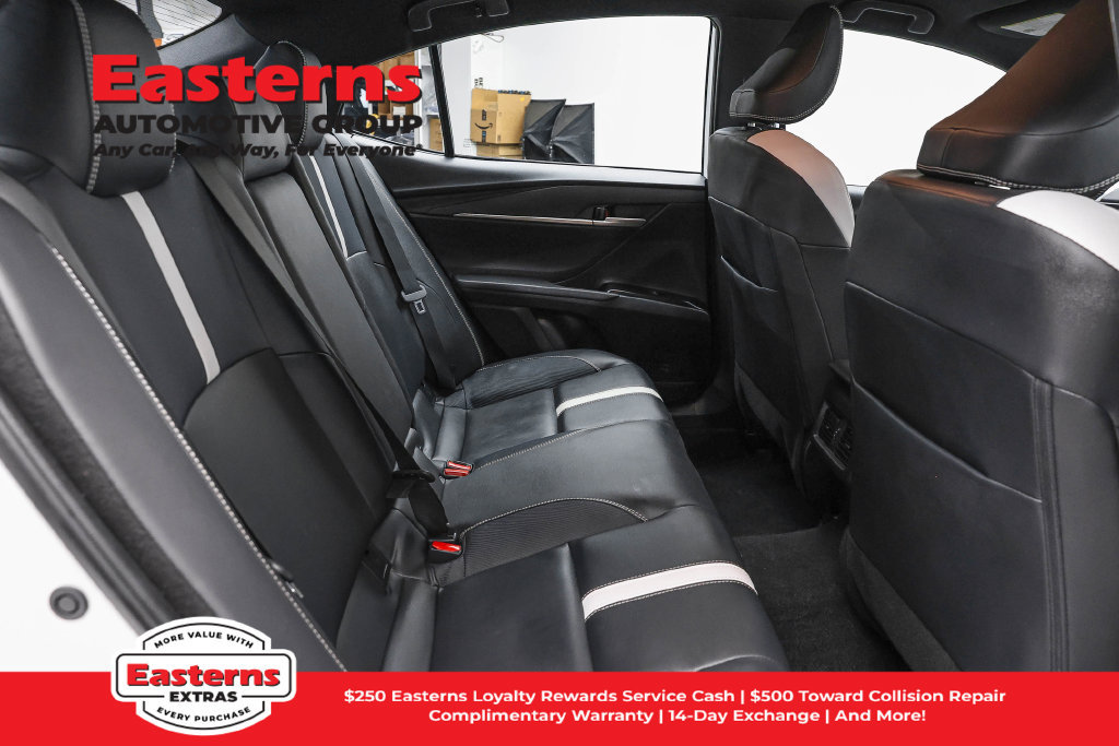 Used 2025 Toyota Camry SE FWD image 21