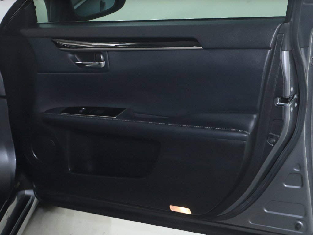 Used 2016 Lexus ES 350 w/ Accessory Package 2 FWD image 35