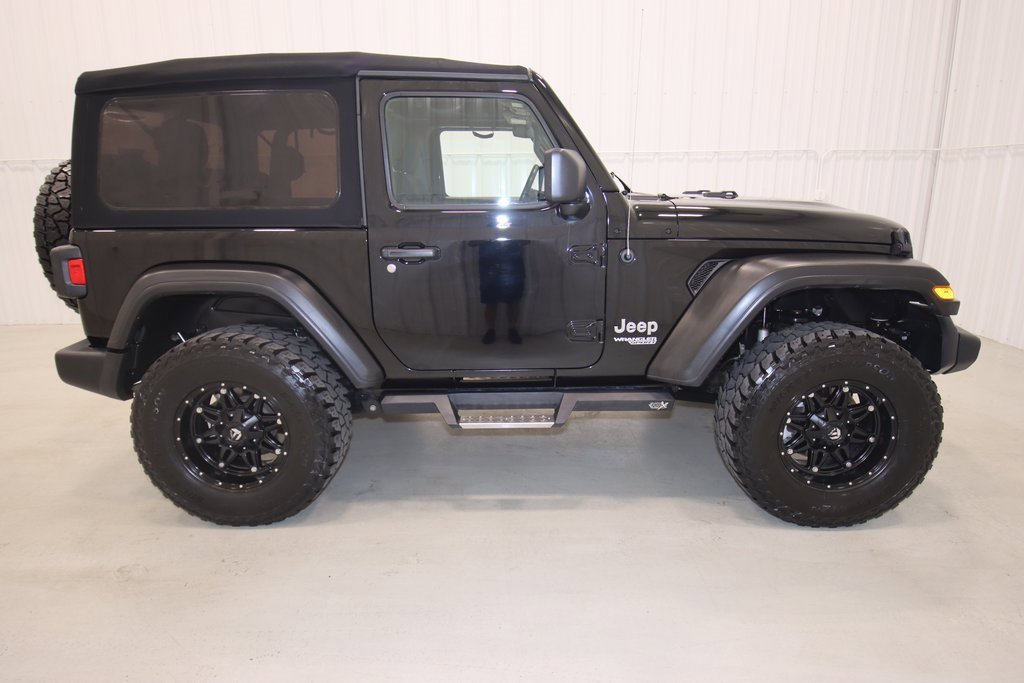 Used 2020 Jeep Wrangler Sport image 2