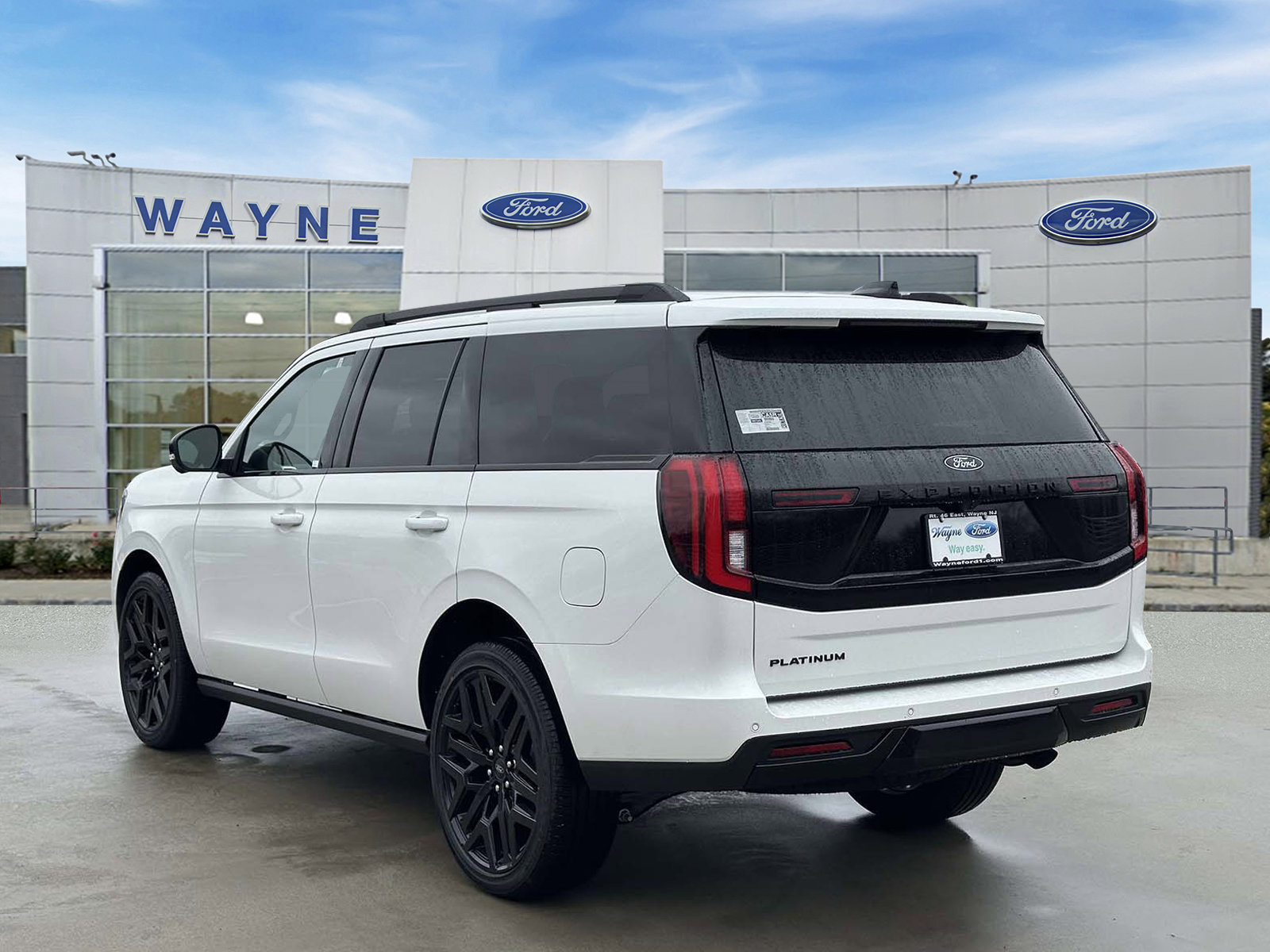 New 2026 Ford Expedition Platinum image 3