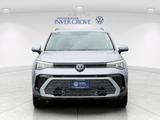 Certified 2025 Volkswagen Taos SE AWD/4WD image 2