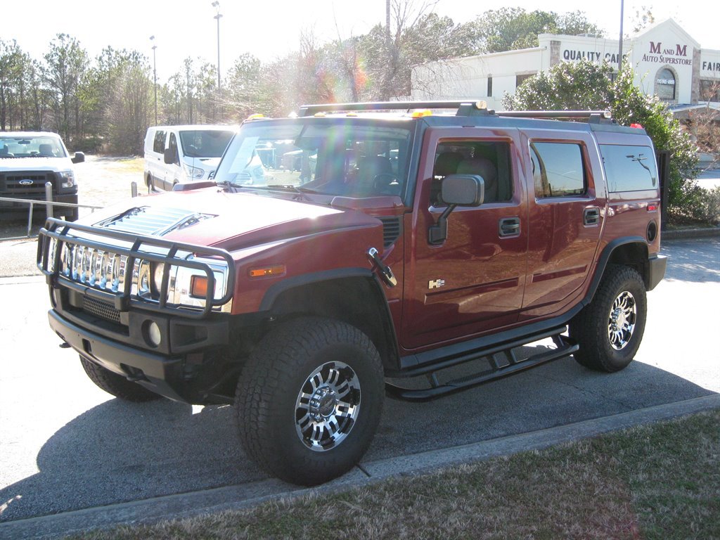 Used 2005 HUMMER H2 w/ Preferred Equipment Group image 3
