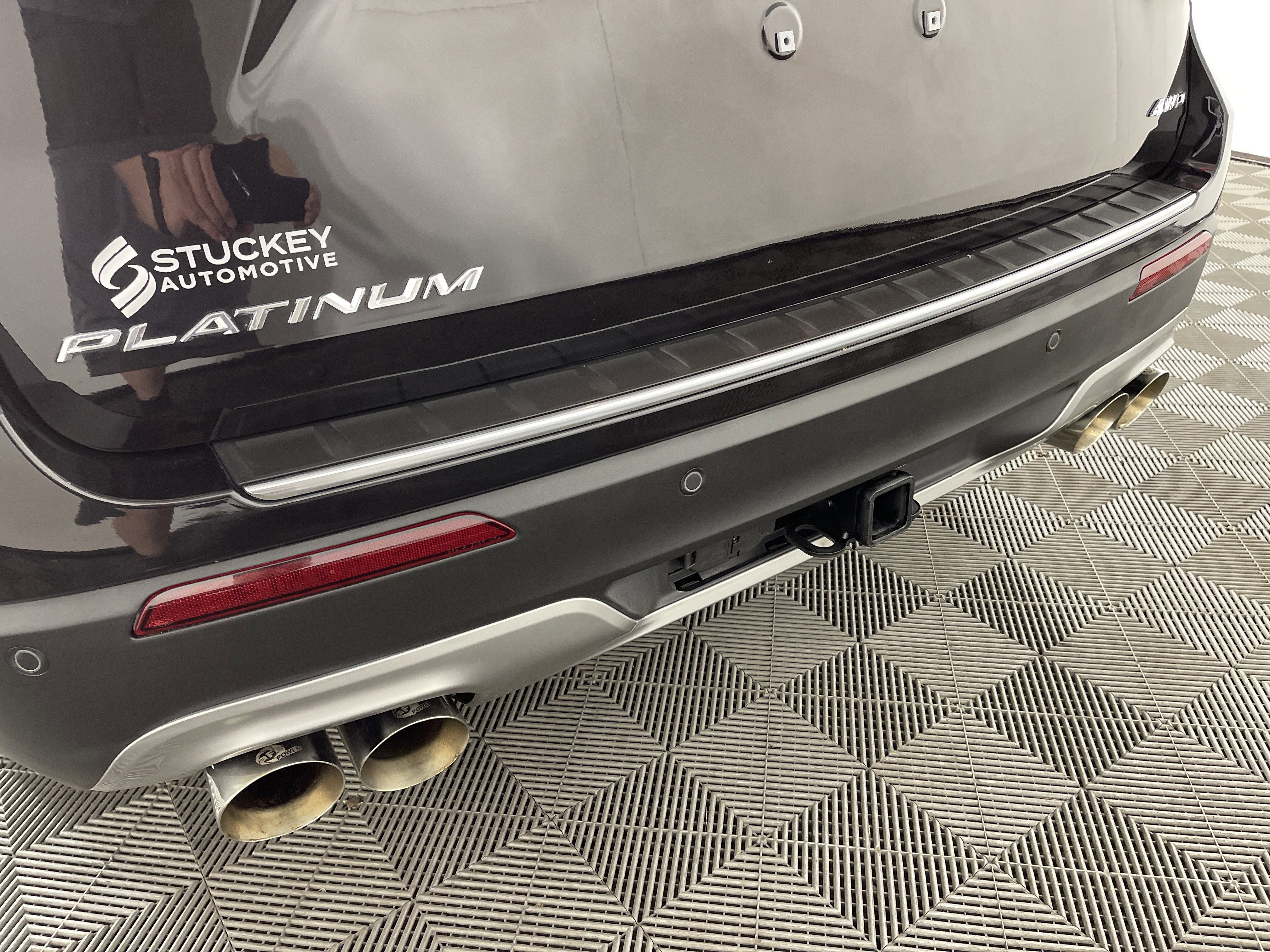 Used 2024 Ford Explorer Platinum w/ Technology Package image 7