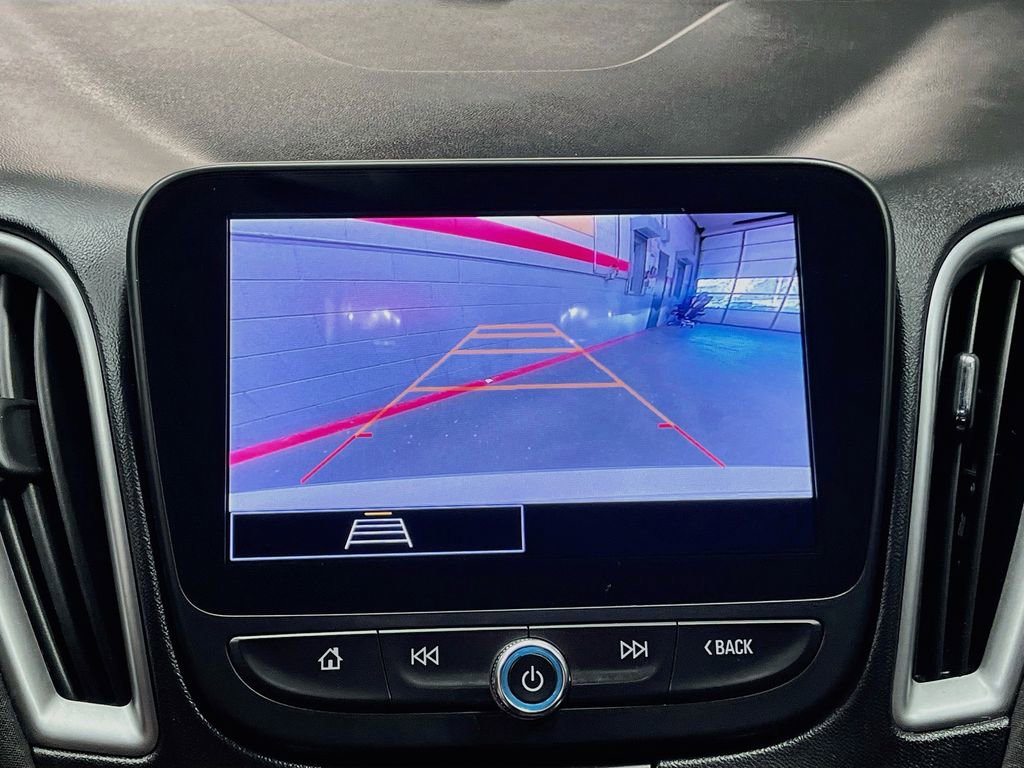 Used 2023 Chevrolet Malibu LT FWD image 14