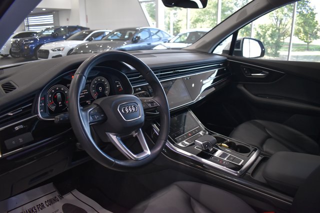 Used 2023 Audi Q7 3.0T Premium Plus AWD/4WD image 17