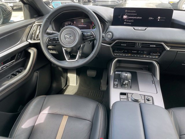 Certified 2024 MAZDA CX-90 3.3 Turbo w/ Premium Plus Pkg AWD/4WD image 10