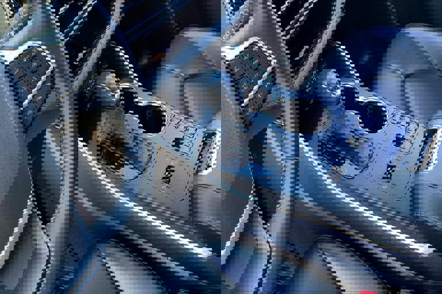 Used 2023 Toyota Highlander XLE image 16