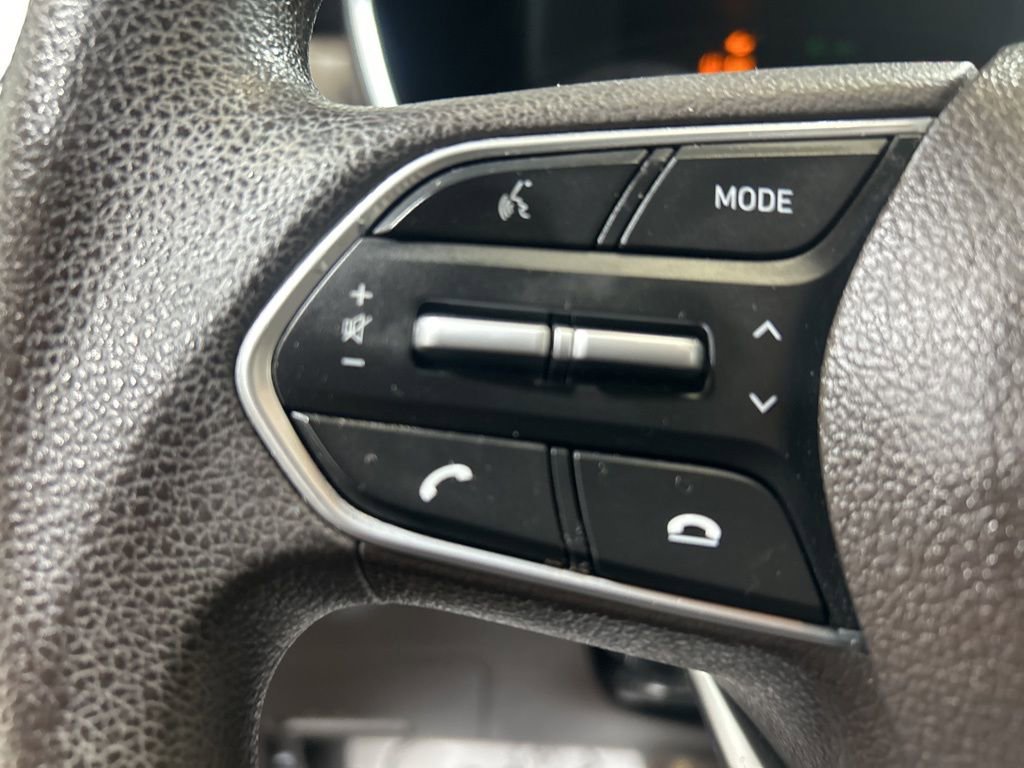 Used 2020 Hyundai Santa Fe SE AWD/4WD image 24