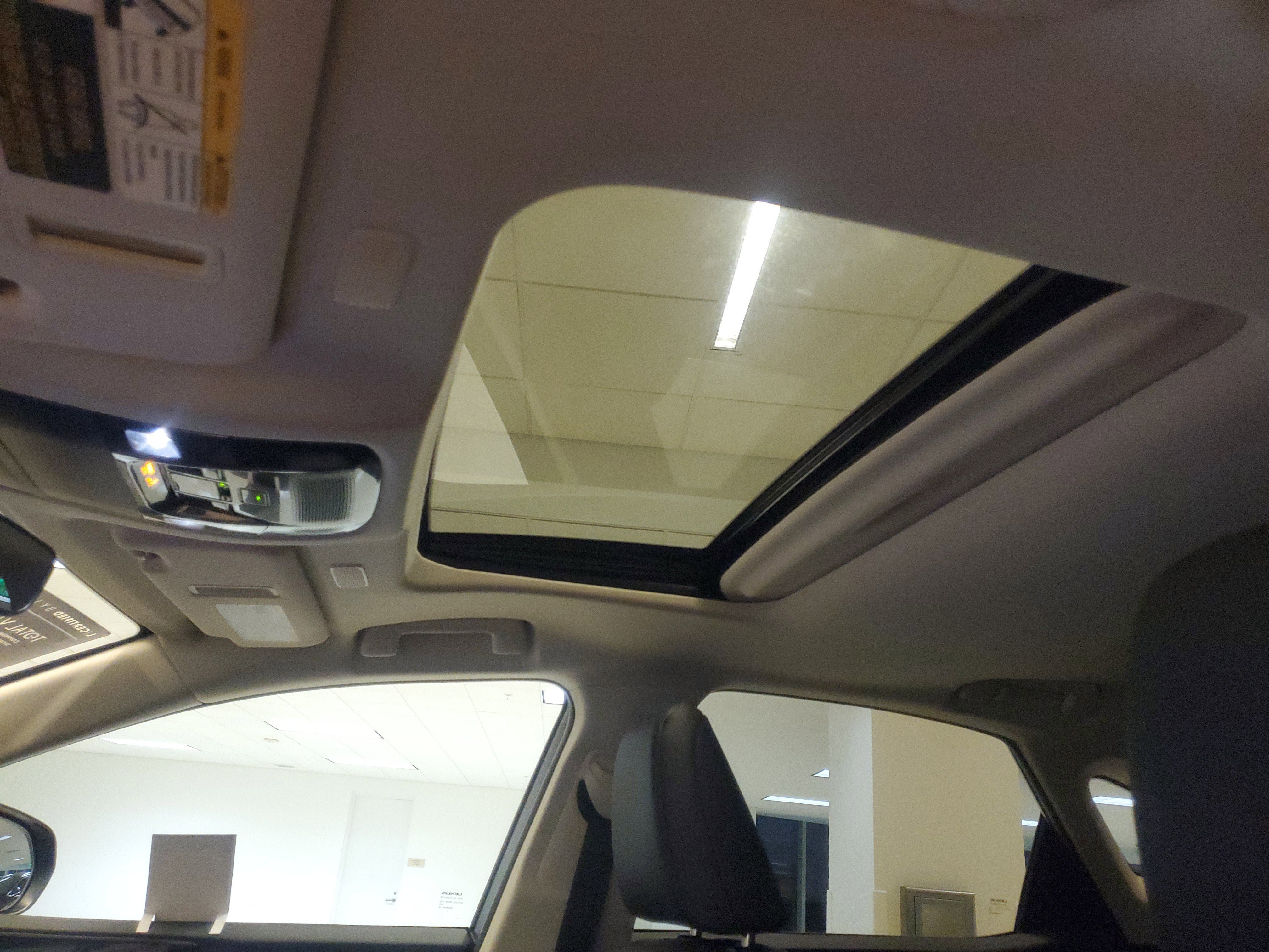 Certified 2025 Lexus NX 250 FWD w/ Premium Package image 22