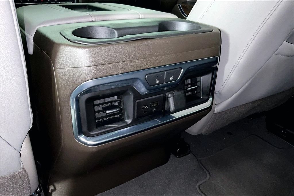 Used 2021 GMC Sierra 1500 SLT AWD/4WD image 30