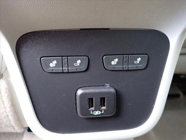 Used 2019 GMC Terrain Denali w/ Advanced Safety Package FWD image 10