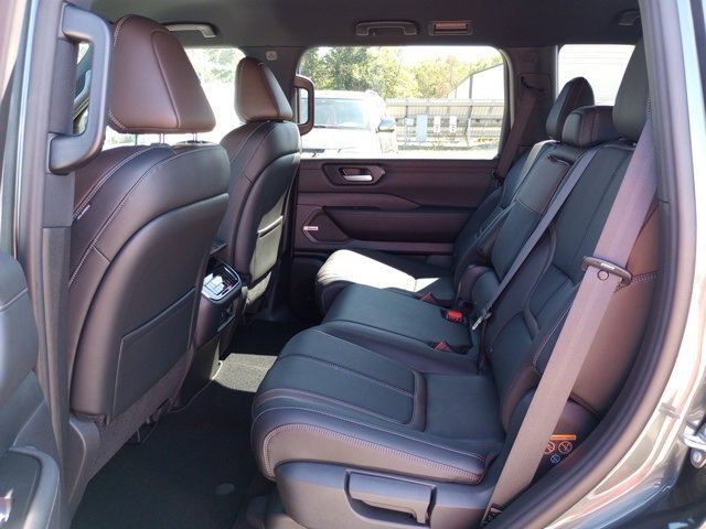 New 2026 Nissan Armada SL w/ Convenience Package image 11