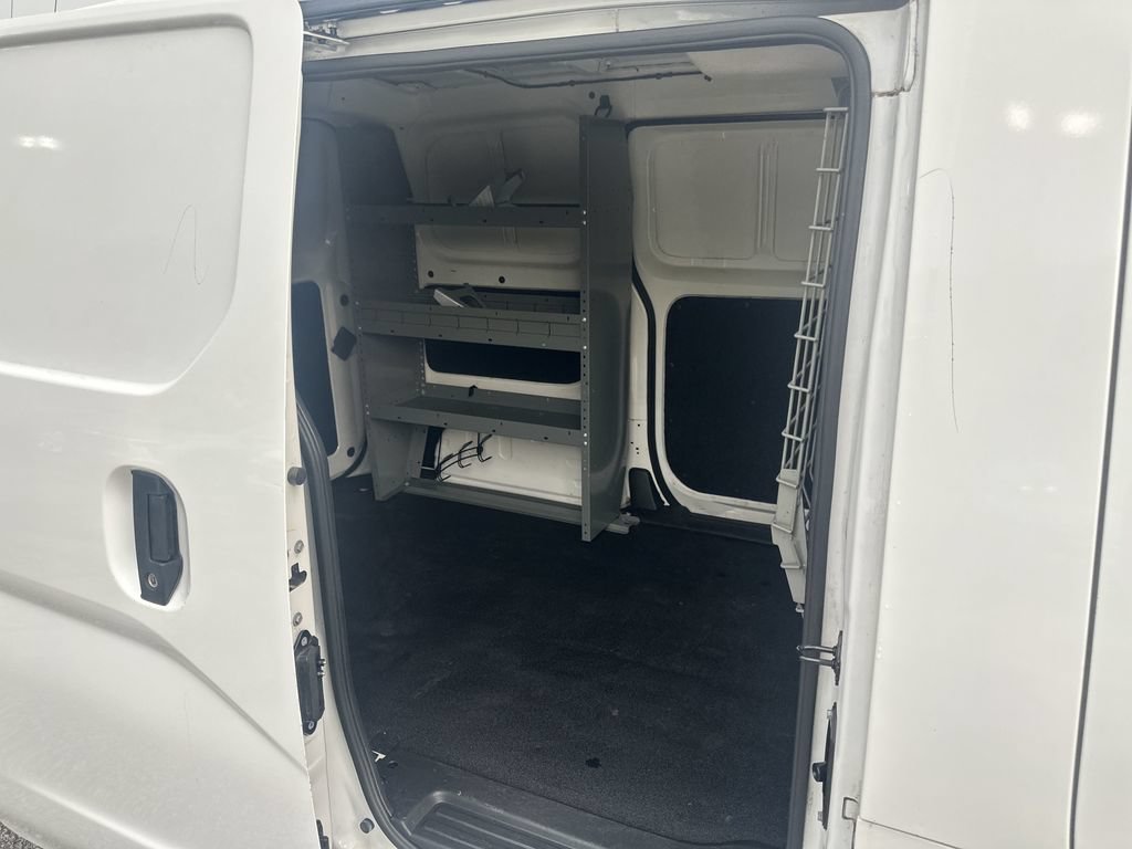 Used 2020 Nissan NV200 S FWD image 15