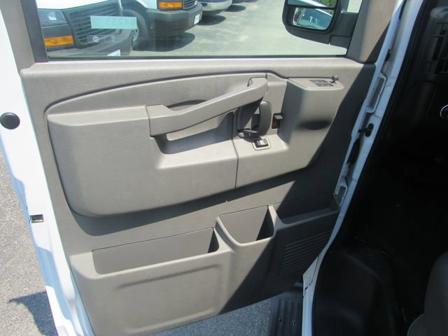 Certified 2023 Chevrolet Express 3500 LT w/ LT Preferred Equipment Group RWD image 10
