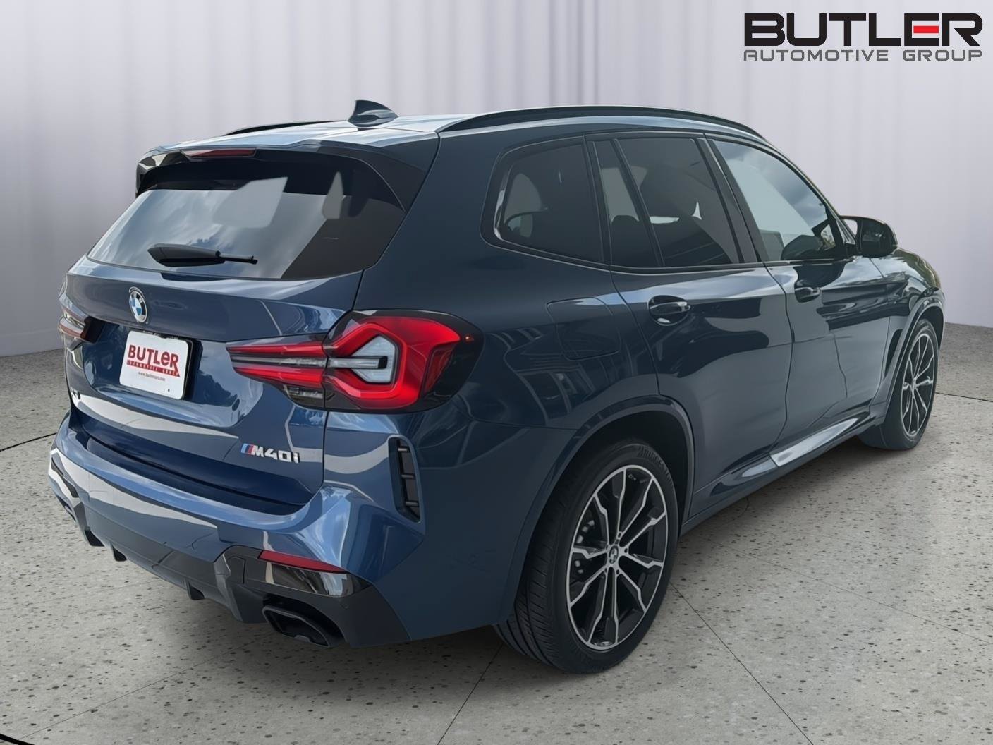 Used 2023 BMW X3 M40i AWD/4WD image 6