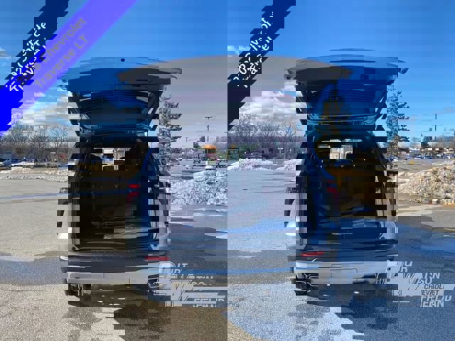 New 2026 Chevrolet Traverse LT w/ Driver Confidence Package image 12