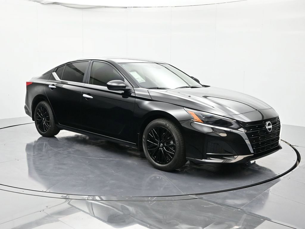 New 2025 Nissan Altima 2.5 SV w/ SV Special Edition Package image 3