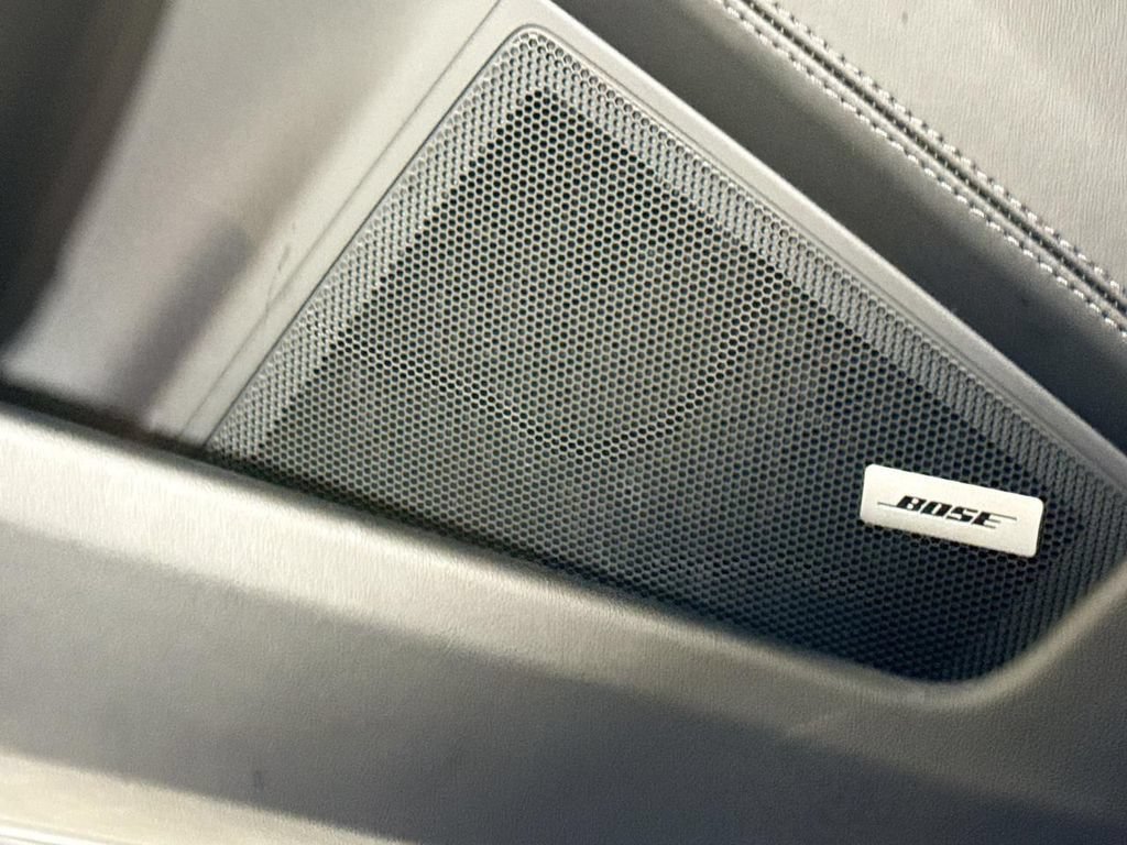 Certified 2025 Porsche 911 Carrera RWD image 25