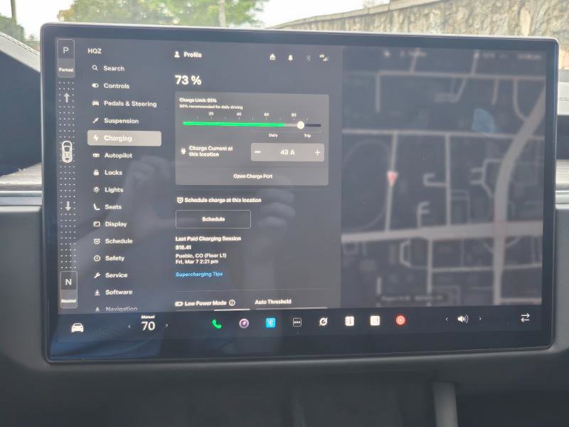 Used 2022 Tesla Model X image 45