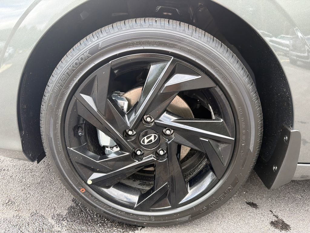New 2026 Hyundai Elantra Sport FWD image 12