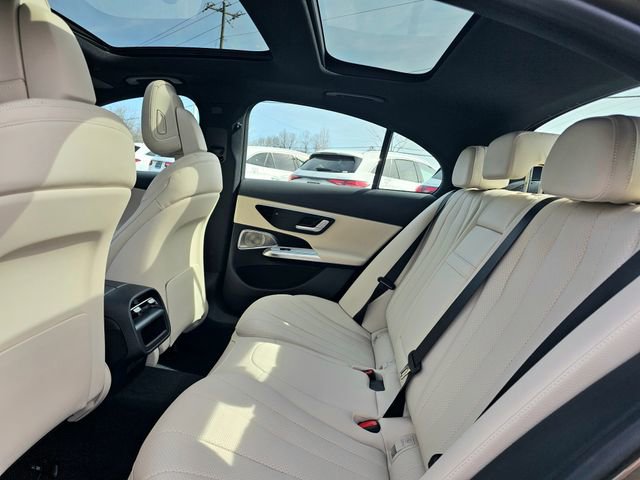 New 2026 Mercedes-Benz E 350 4MATIC Sedan image 21