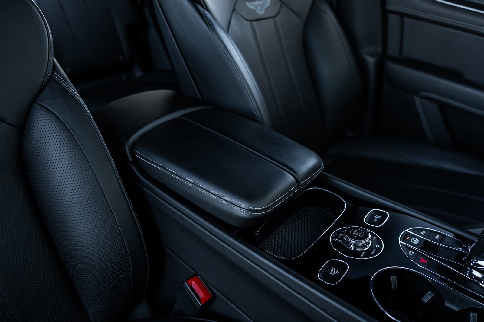 Certified 2022 Bentley Bentayga image 46