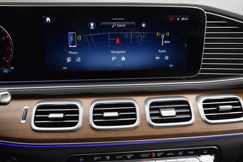 Used 2025 Mercedes-Benz GLS 450 4MATIC image 28