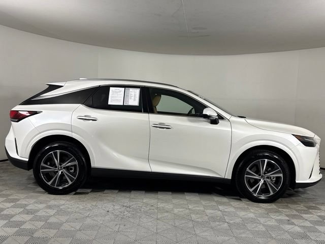 Used 2025 Lexus RX 350 Premium w/ Accessory Package (Z1) FWD image 10