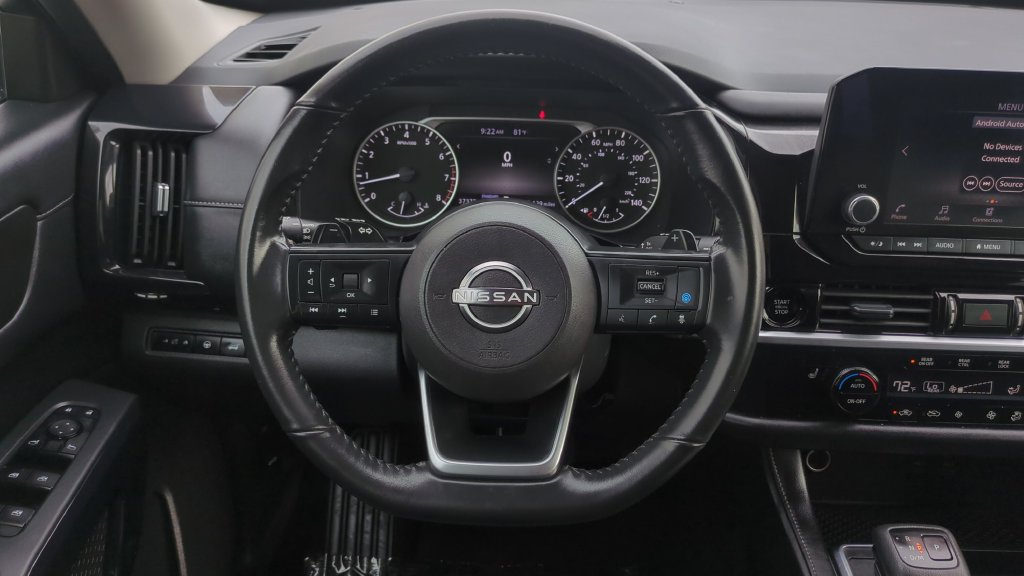 Certified 2025 Nissan Pathfinder SV FWD image 12