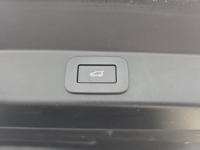 Used 2024 Land Rover Range Rover Sport SE AWD/4WD image 33