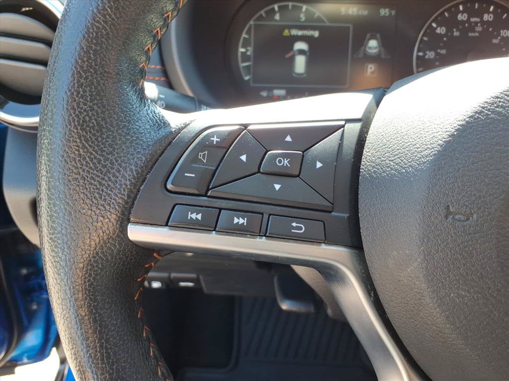 Used 2023 Nissan Kicks SR w/ SR Premium Package FWD image 23