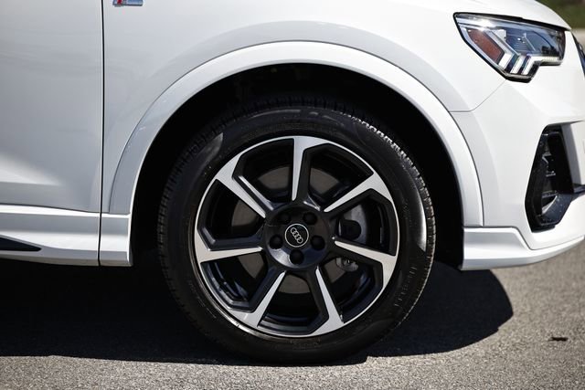 Used 2025 Audi Q3 2.0T Premium Plus image 5