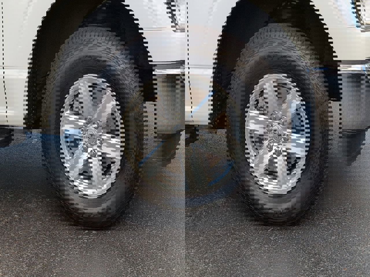 Used 2021 Ford F150 XLT w/ Trailer Tow Package image 11