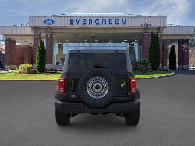 New 2025 Ford Bronco 4-Door image 5