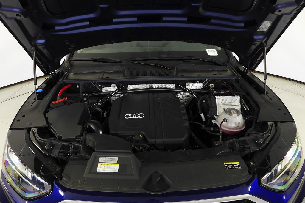 Used 2023 Audi Q5 2.0T Premium w/ Convenience Package image 6